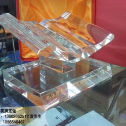 恩師難忘，情誼永存——專業定制教師節水晶紀念品